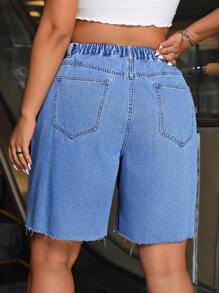 CovetEZ 純色簡約中空加大碼牛仔短褲 - 淺色水洗藍 - 查看 2