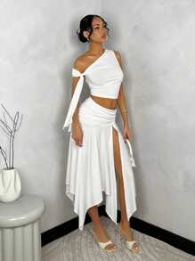 SHEIN BAE 女士纯色不对称肩带衬衫 + 不对称下摆高开叉褶皱裙毕业礼服套装 - 白色 - 查看 3