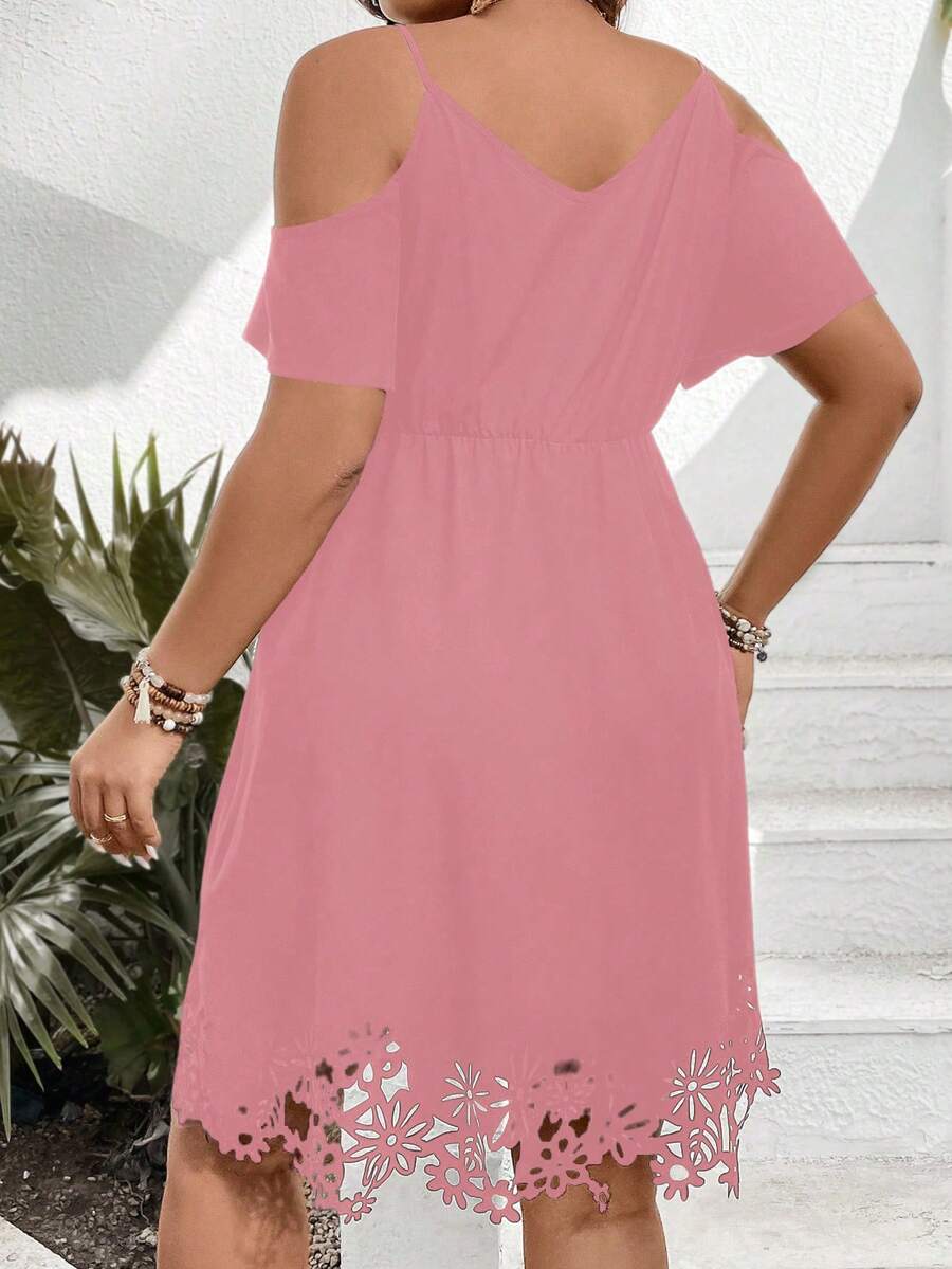 SHEIN Privé Plus Size Women's Summer Solid Color Open Shoulder Short