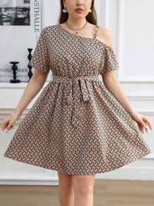 SHEIN Clasi Dress Ukuran Plus Asimetris Berikat Geometris All Over Print Casual - MultiWarna - View 2