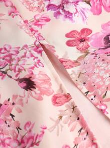 SHEIN Vestido de verano para adolescentes con estampado floral, cuello en V, volantes y abertura lateral