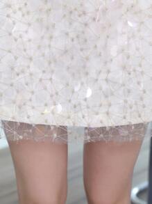 Aveloria Elegant Lady-Like Embroidery & Sequin Accent Straight Mini Skirt, Party Formal Feel
