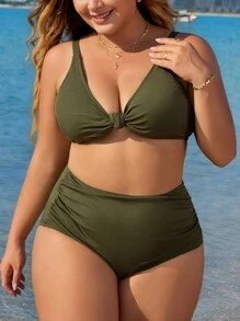 SHEIN Swim Curve Summer Beach Plus Size Solid Color Ruched Bra & Bikini Set Bottom Beach Two-Piece Bikini Set