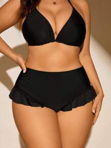 SHEIN Swim Curve Plus Size Women Summer Beach Solid Color Simple Contrast Ruffled Hem Shorts Swimwear Bottom For Vacation - Black - View 3
