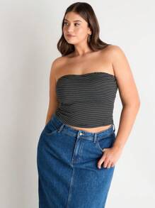 SHEIN BASICS Women's Plus Size High Elastic Striped Knitted Strapless Top With Chest Pads