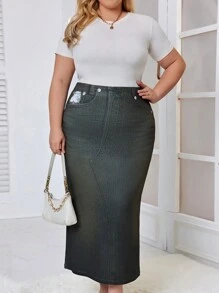 SHEIN Essnce Plus Size Women's Denim Effect Printed Skirt - Army Green - View 4