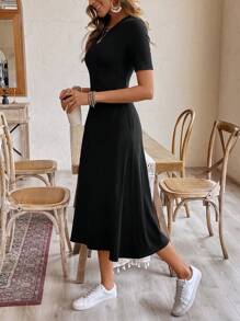 SHEIN Frenchy Women Earthy Clothes Work Women Dresses Mother Day Dress Casual Short-Sleeve Round Neck Summer Black Long Dress,Commute,Office,Old Money,Simple,Minimalist,Summer Dresses For Women