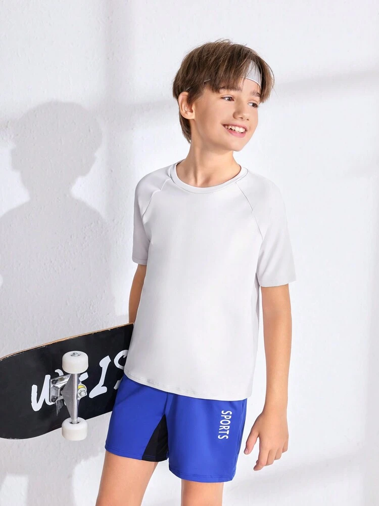Tween Boy Sports Suit Two-Piece Set With Rubber Print Design
