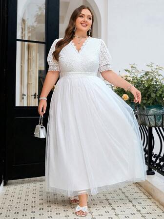 Simplee Vestido de noiva longo plus size feminino com patchwork de renda e acabamento floral, decote em V, elegante e manga bufante