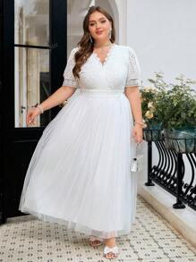 Simplee Plus Size Women's Lace Patchwork Floral Trim V-Neck Elegant Puff Sleeve Long Wedding Dress