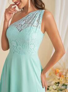 SHEIN Belle Vestido de madrinha elegante com fenda de renda, vestido simples de um ombro - Verde - Ver 3