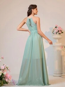 SHEIN Belle Elegante y atmosférico vestido verde judía con cuello halter, fruncido en la cintura alta, efecto estilizador, corte asimétrico en A, versátil para bodas formales, eventos, al aire libre, jardín o interior, vestido de dama de honor (adulto) - verde menta - Ver 3