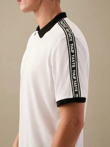 Manfinity VCAY 男式字母图案肩部撞色饰边 Polo 衫，返校季 - 白色 - 查看 4