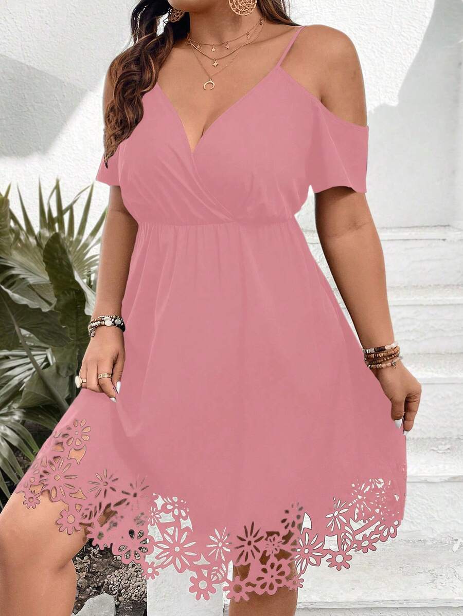 SHEIN Privé Plus Size Women's Summer Solid Color Open Shoulder Short