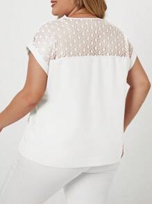 SHEIN Clasi 大尺碼蕾絲拼接蝙蝠袖夏季簡約休閒衫 - 白色 - 查看 2