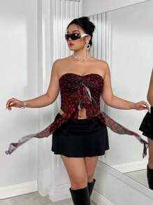 SHEIN ICON Y2k Mùa Hè Mùa Xuân Trang Phục Cộng Với Kích Thước Phụ Nữ Mùa Hè Trái Tim In Twisted Knot Ruffle Hem Bandeau Đen Crop Top Phụ Nữ - màu đen - Xem 2