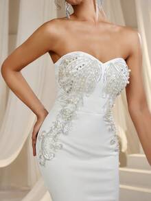 Faeriesty 新娘露肩美人鱼风格婚纱，适合女士穿着，带有精致的蕾丝装饰紧身胸衣和迷人的鱼尾轮廓，非常适合婚礼仪式、教堂婚礼、新娘肖像、正式招待会等！ - 白色 - 查看 8