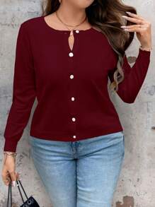 SHEIN LUNE Plus Size Women Fashion Solid Color Long Sleeve Button Front Cardigan For New Year Clothes, For Winter