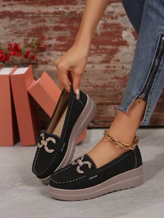 英式女鞋楔型高跟大碼女鞋，絨面厚底全季穿搭跨境搖搖鞋