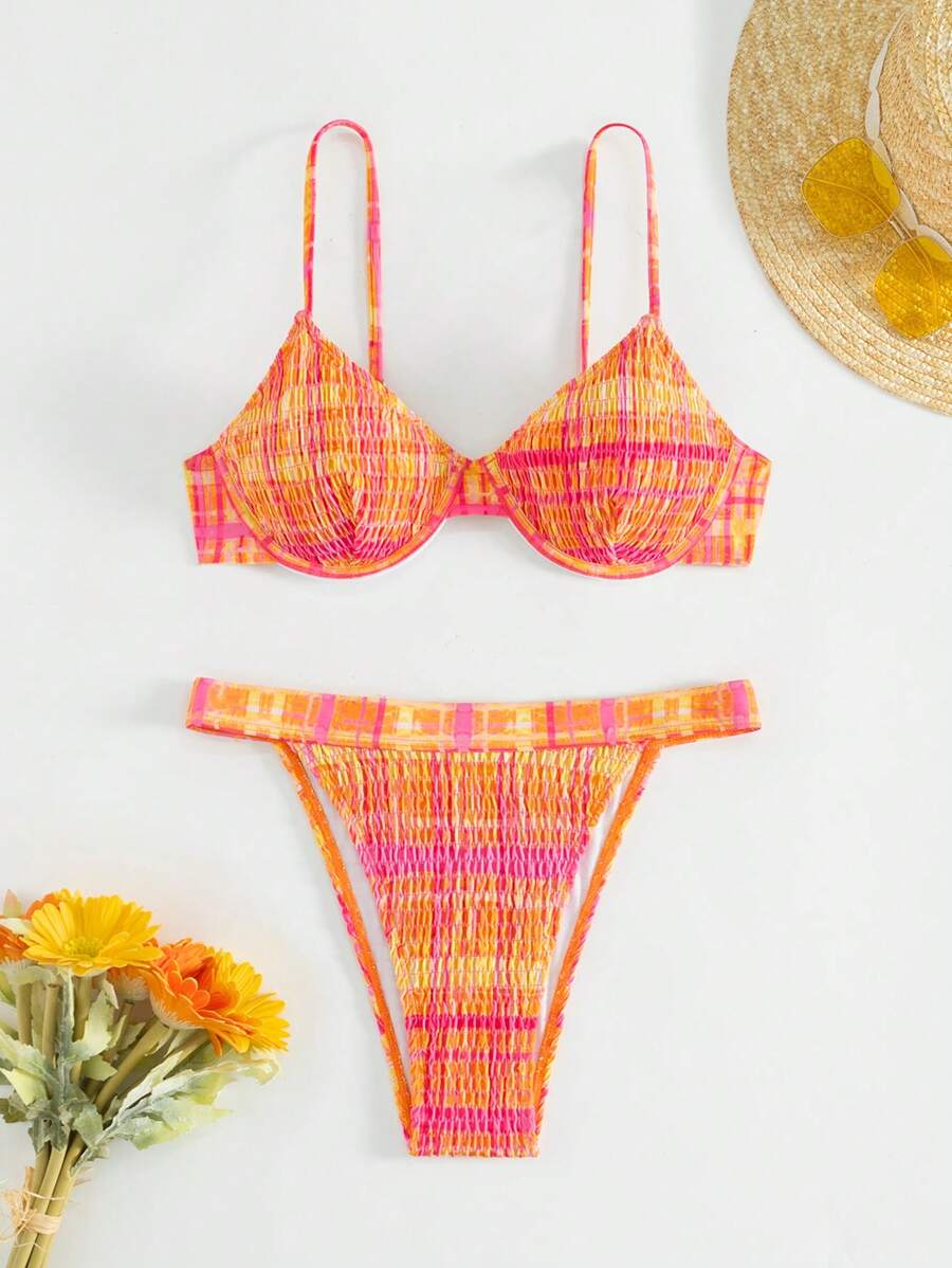 SHEIN Swim Conjunto de bikini casual y elegante para mujeres, conjunto de sujetador y Bottom de bikini para vacaciones en la playa, verano - Multicolor - Ver 1
