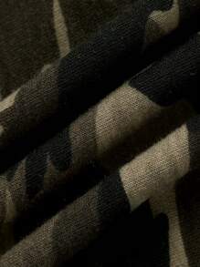 SHEIN EZwear 休闲简约橄榄绿迷彩印花圆领修身夏季女式背心