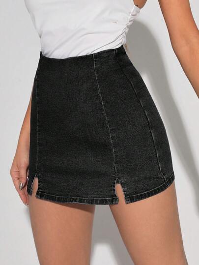 SHEIN Tall Women Casual Solid Color Split Denim Skort For Summer