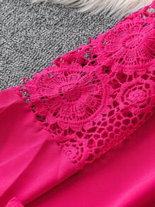 EMERY ROSE 大尺碼女裝春夏款V領拼接蕾絲寬鬆長袖上衣 - 玫紅色 - 查看 3