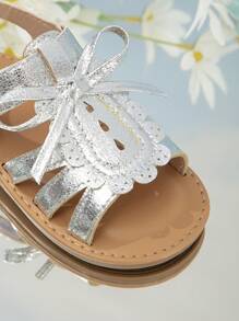 Cute Toddler Girls Laser Cut Butterfly Hook And Loop Sandals - Silver - View 5