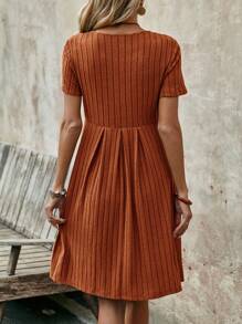 EMERY ROSE Women's Round-Neck Short-Sleeve  Green Mid-Length Dress For The Summer - Rust Brown - View 2