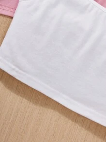 SHEIN 十幾歲女孩日常休閒春夏款實色針織短袖連帽短褲套裝 + 針織背心