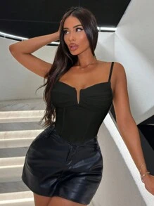 SHEIN SXY Ngày lễ tình nhân dành cho nữ Màu trắng gợi cảm V sâu vuông Đường viền cổ bất đối xứng Xương cá xếp li Đàn hồi cao Cao cấp Thanh lịch Gợi cảm Không tay Mềm mượt Thân thiện với da Dây đeo vai bó sát Áo yếm ngắn có thể điều chỉnh - màu đen - Xem 5