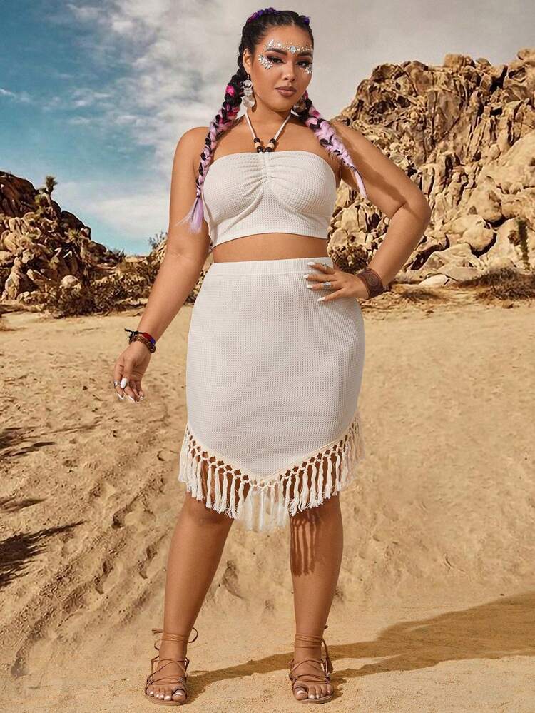 Plus Size Drawstring Halter Neck Slim Fit Vest And Fringed Hem Skirt