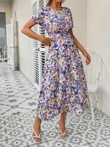 SHEIN LUNE 夏季休閒短袖花卉印花連衣裙，有彈性腰身 - 彩色 - 查看 4