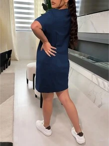 SHEIN LUNE 大碼女性簡單印花圓領短袖連衣裙 - 藏蓝色 - 查看 2