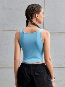 SHEIN Sports Camiseta de baloncesto corta y casual de estilo de vida deportivo en unicolor