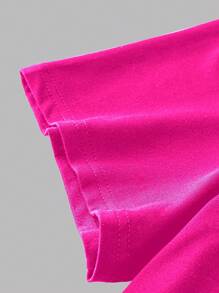 Flirla 大尺碼女性夏季寬鬆休閒T恤裝連衣裙，印有唇形和草莓圖案，圓領和下垂肩袖 - 玫紅色 - 查看 4