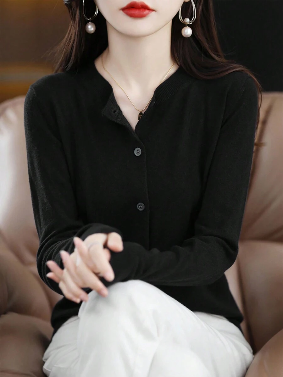 Ladies' Fashionable Korean-Style Button-Front Round Neck Sweater, Comfortable And Soft Cardigan - Black - View 1