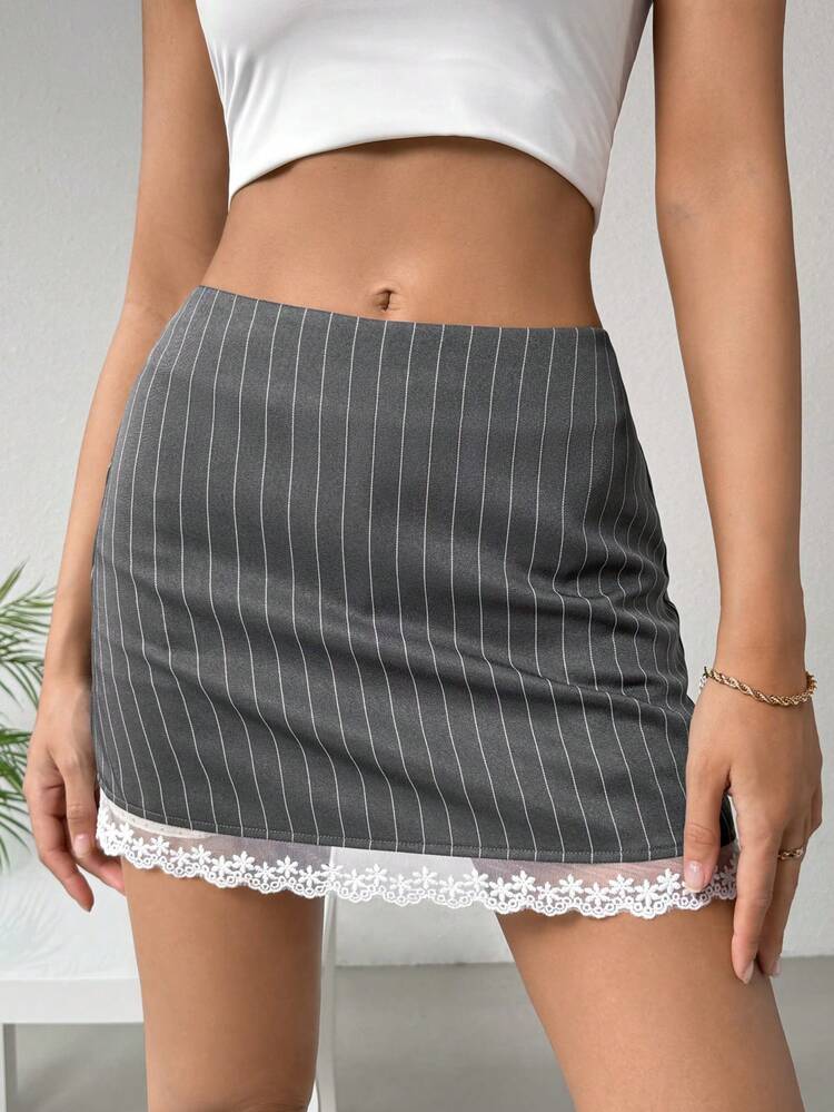 Gray Low Waist Fine Striped Lace Patchwork Anti-Emptied Skort Women Shorts