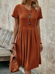 EMERY ROSE Women's Round-Neck Short-Sleeve  Green Mid-Length Dress For The Summer - Rust Brown - View 4
