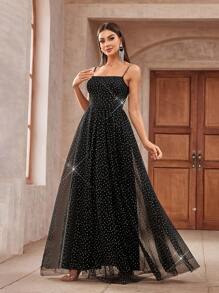 SHEIN Belle Váy dây đeo spaghetti bằng vải tuyn chấm bi màu đen và bạc tuyệt đẹp với đường xẻ cao ở lớp bên trong và lớp ngoài loe, thích hợp cho các bữa tối và sự kiện trang trọng - màu đen - Xem 6