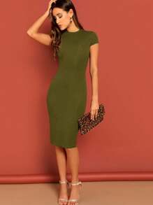 SHEIN Privé Vestido de manga corta y cuello redondo para mujer de un solo color - Verde militar - Ver 1