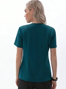 TaskEZ Top de limpieza cruzada con 4 bolsillos para mujer