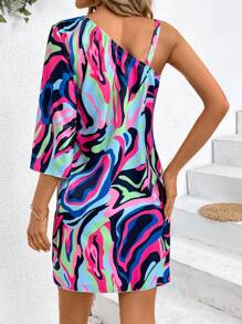 Breezaya Women Dresses Asimetris Rantai All Over Print Pola Bertekstur Casual - Hitam - View 2