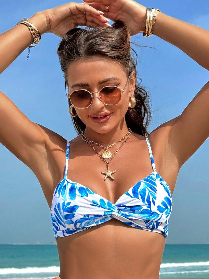 SHEIN Swim Women Summer Beach Plant Print Twisted Bikini Top