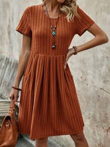 EMERY ROSE Women's Round-Neck Short-Sleeve  Green Mid-Length Dress For The Summer - Rust Brown - View 6