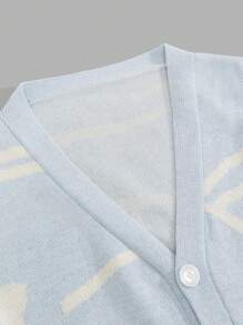 SHEIN Cottnline Men Graphic Pattern Button Front Cardigan Sweater - أزرق بحري - مشاهدة 7