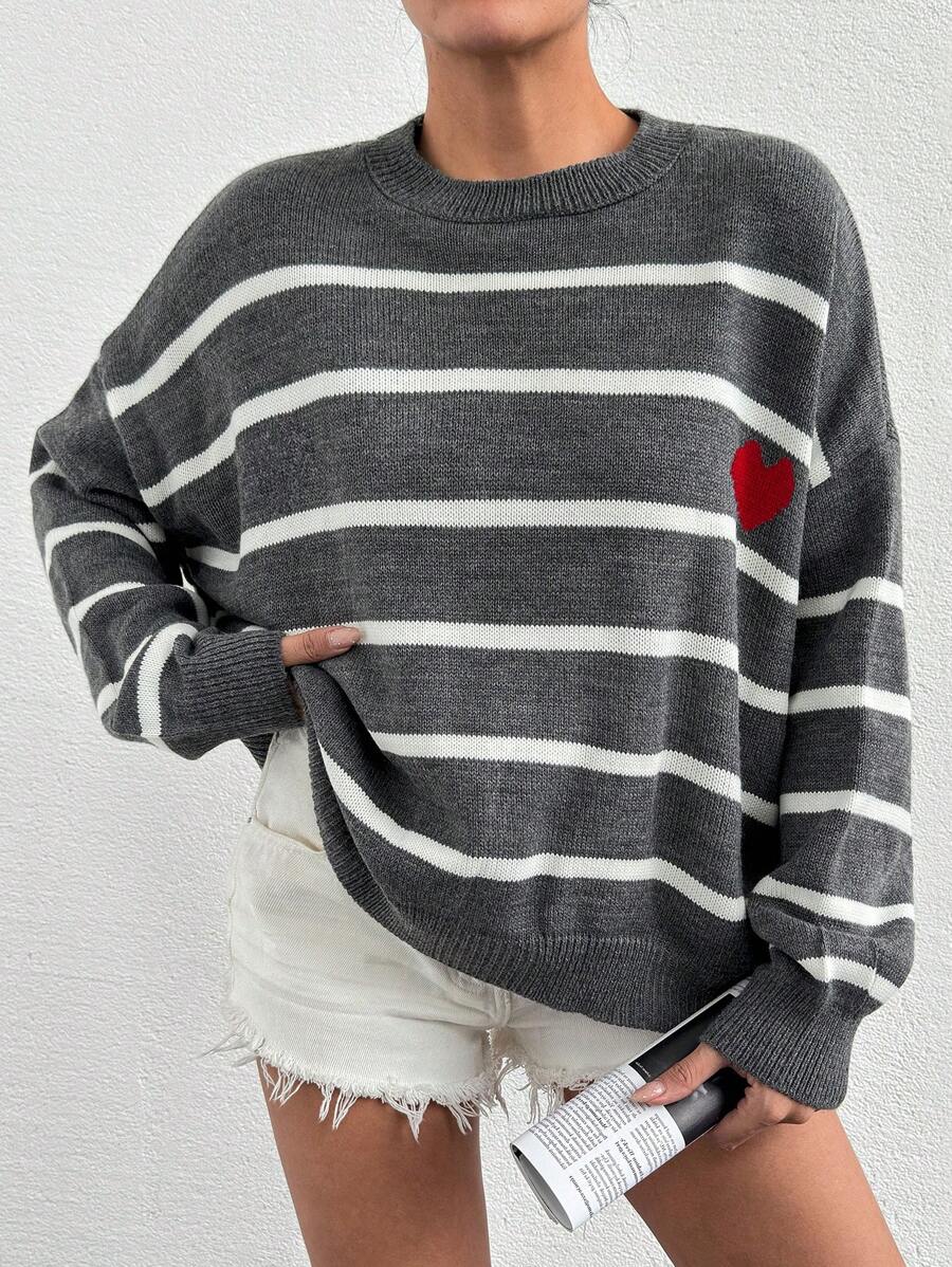 EURMUSE Plus Size Heart Pattern Long Sleeve Striped Sweater - Dark Grey - View 1