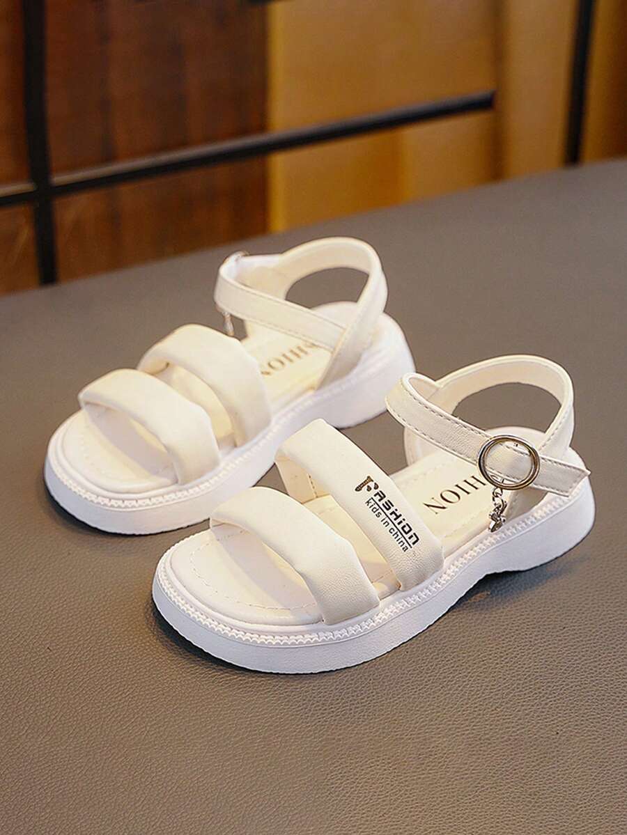 2024年夏季新款女童涼鞋兒童時尚公主平底防滑軟底大童沙灘鞋 - 米色 - 查看 1