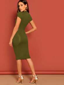 SHEIN Privé Vestido de manga corta y cuello redondo para mujer de un solo color - Verde militar - Ver 2