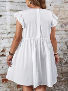 SHEIN LUNE 大码女式时尚宽松瓷白印花荷叶袖连衣裙 - 白色 - 查看 2